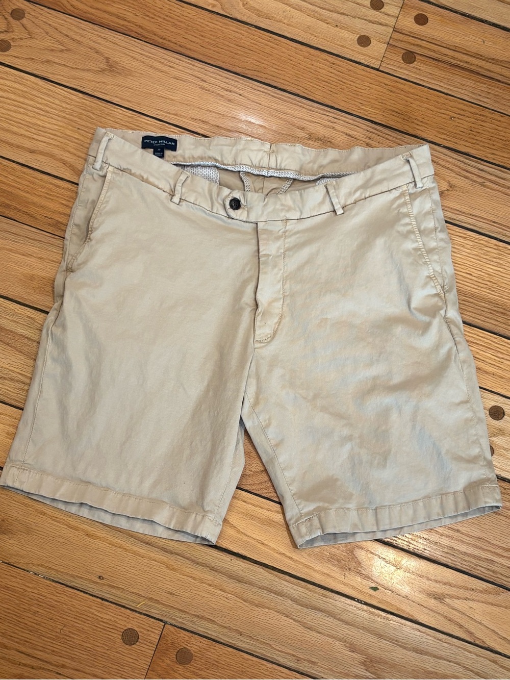 Peter Millar Collection Men's Light Tencel Khaki Flat-Front Chino Shorts size 38